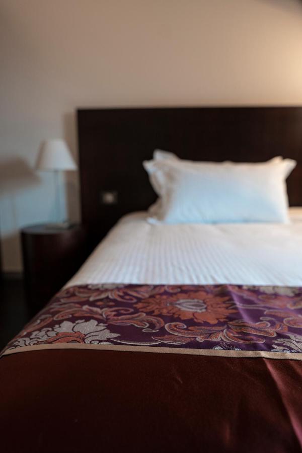 Swiss Hotel La Couronne افونش المظهر الخارجي الصورة